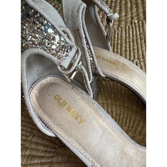 Old Navy women’s size 9 gold glitter, heeled sandals - Picture 4 of 9